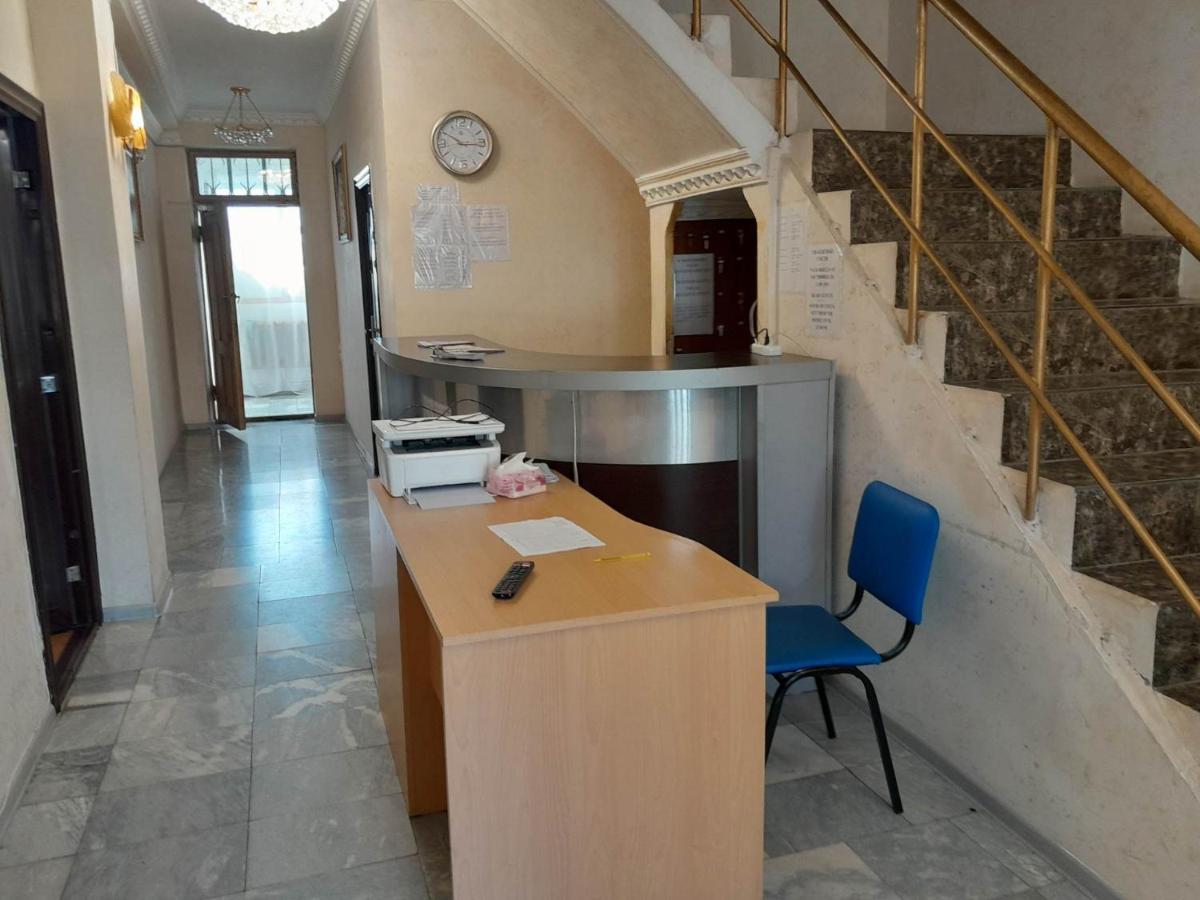 Hotel 333 Ереван Екстериор снимка